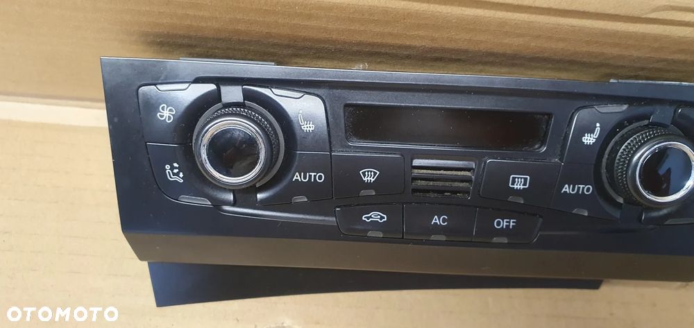 Panel nawiewu powietrza klimatyzacji klimatronic Audi A4 B8 8T1820043AC - 2