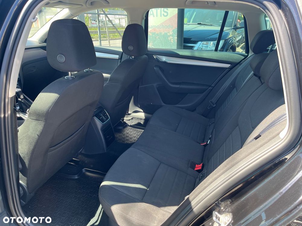 Skoda Octavia 2.0 TDI 4x4 Style - 12