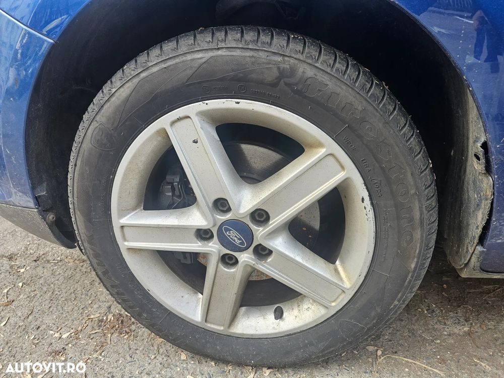 Ford Focus 1.6 TDCI Style - 19