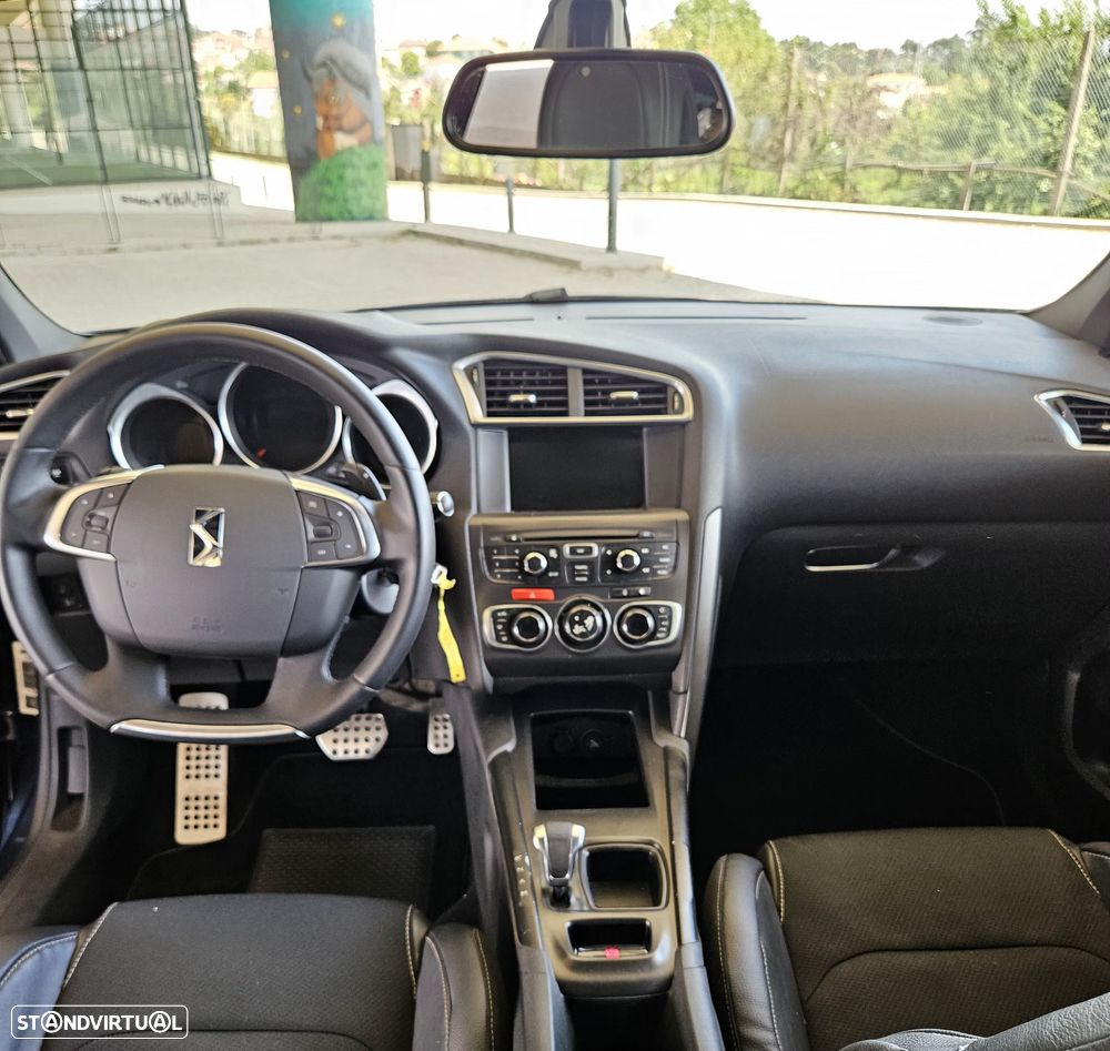 Citroën DS4 1.6 e-HDi So Chic CMP6 - 9
