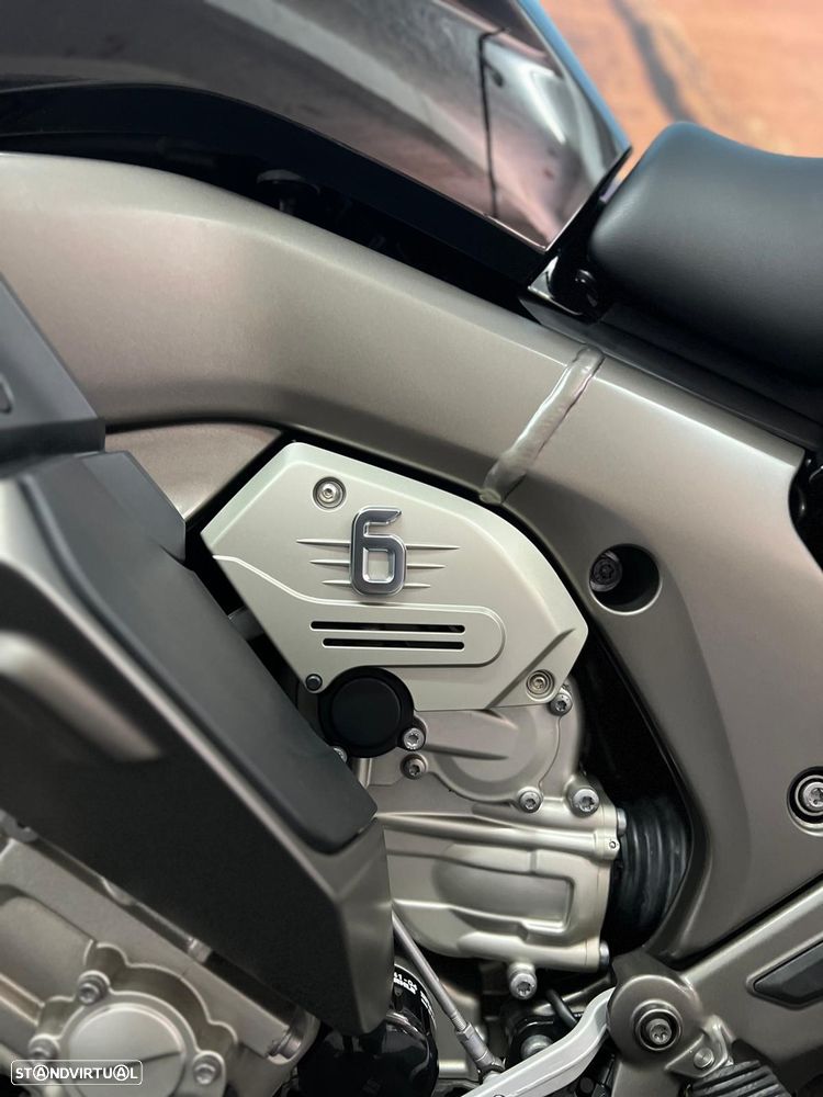 BMW K 1600 GT - 13
