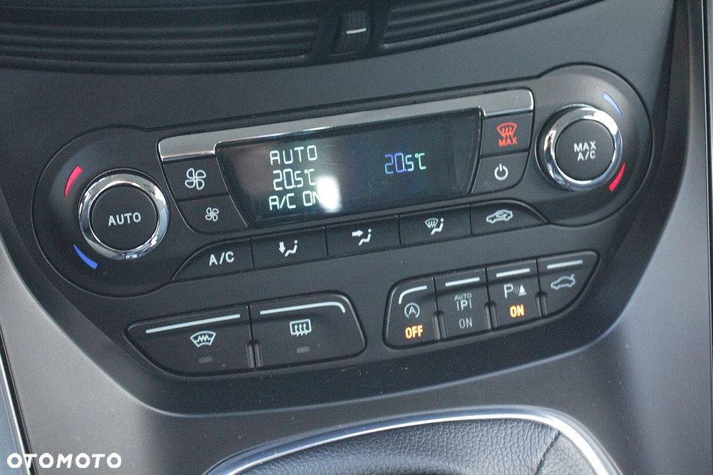 Ford C-MAX 1.6 EcoBoost Start-Stop-System Titanium - 16