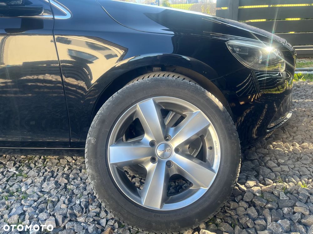 Volvo V40 T3 Momentum - 8