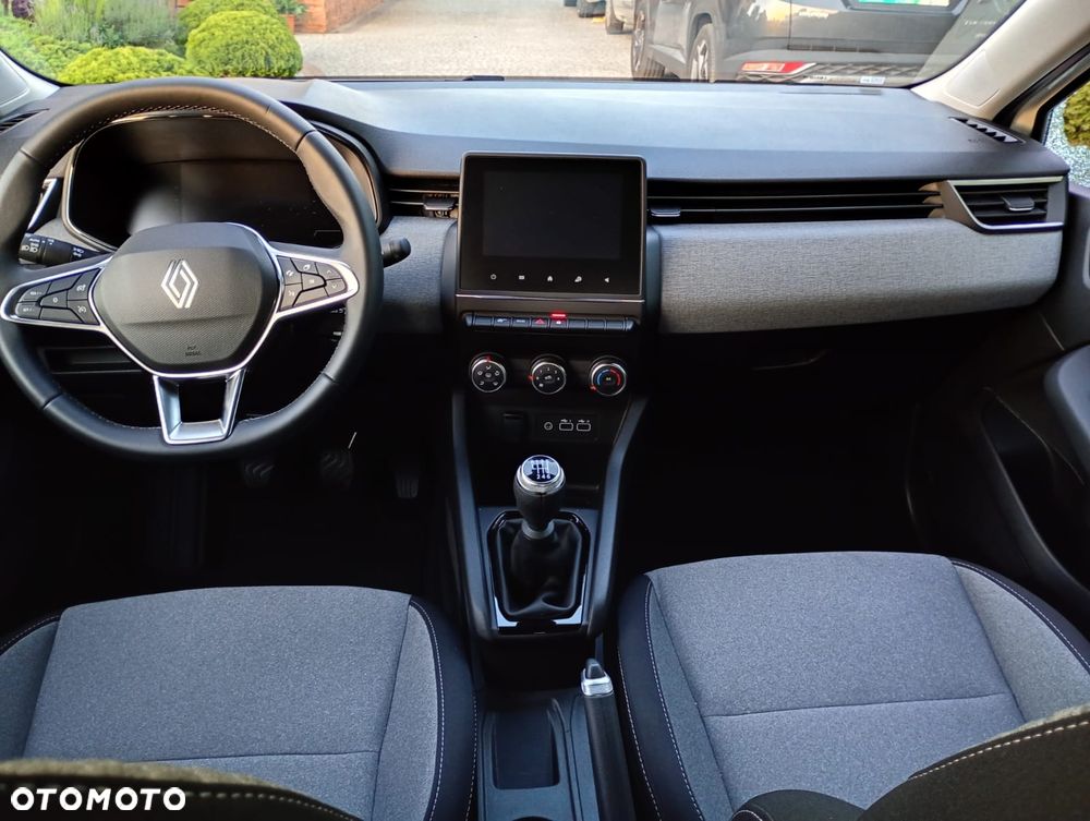 Renault Clio - 16