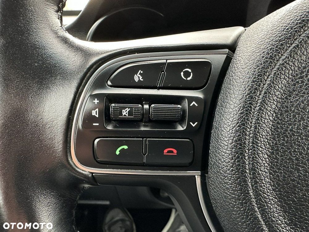 Kia Optima 1.7 CRDI XL DCT - 23