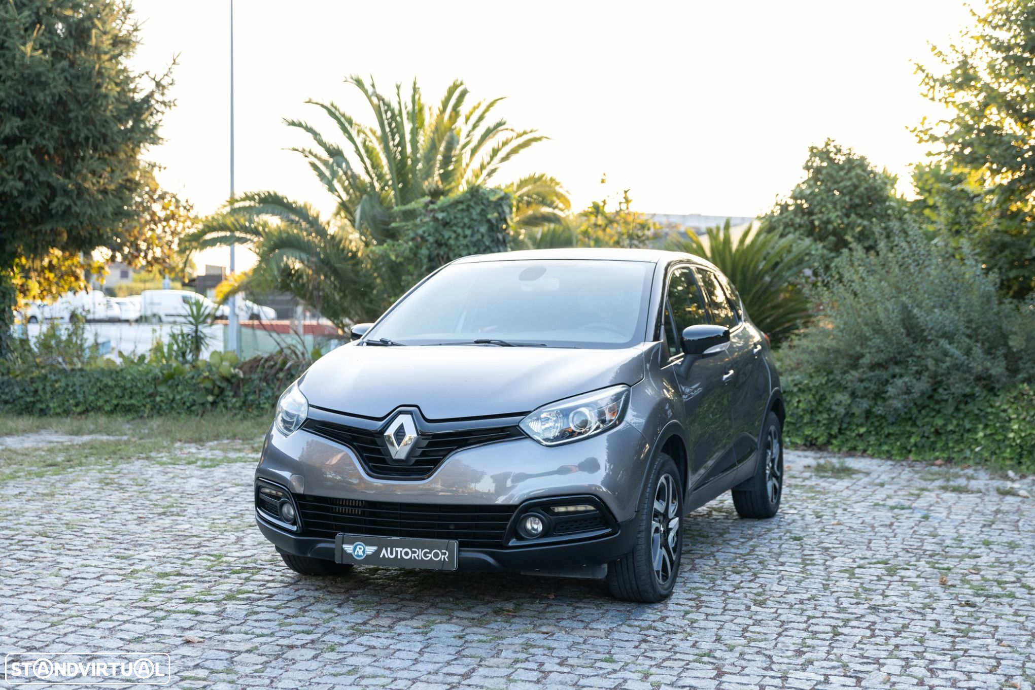 Renault Captur 1.5 dCi Expression - 2