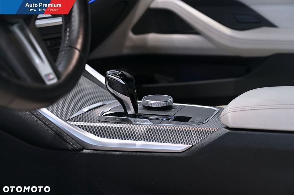 BMW Seria 4 M440i xDrive mHEV - 9