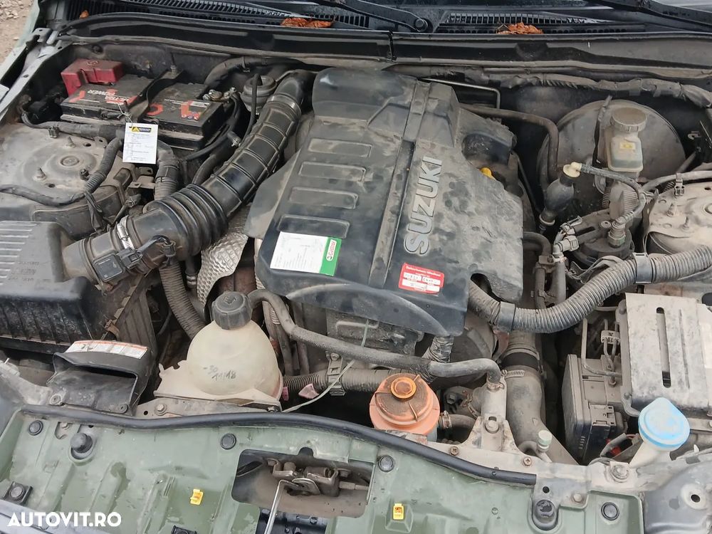 Suzuki Vitara - 16