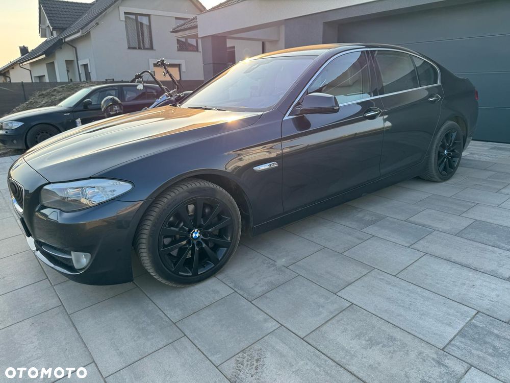 BMW Seria 5 525d xDrive Modern Line - 4