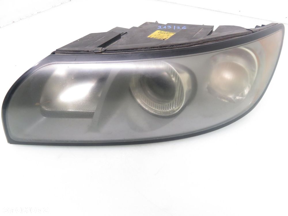 LAMPA LEWA PRZEDNIA VOLVO V50 30698648 - 1