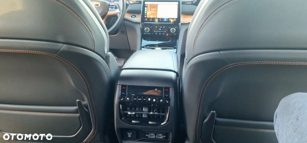 Jeep Grand Cherokee 5.7 V8 HEMI 4WD Automatik Summit - 13