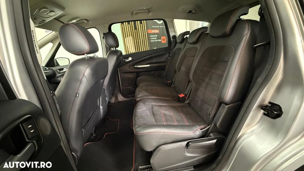 Ford S-Max 2.0 EcoBoost Powershift Titanium - 31