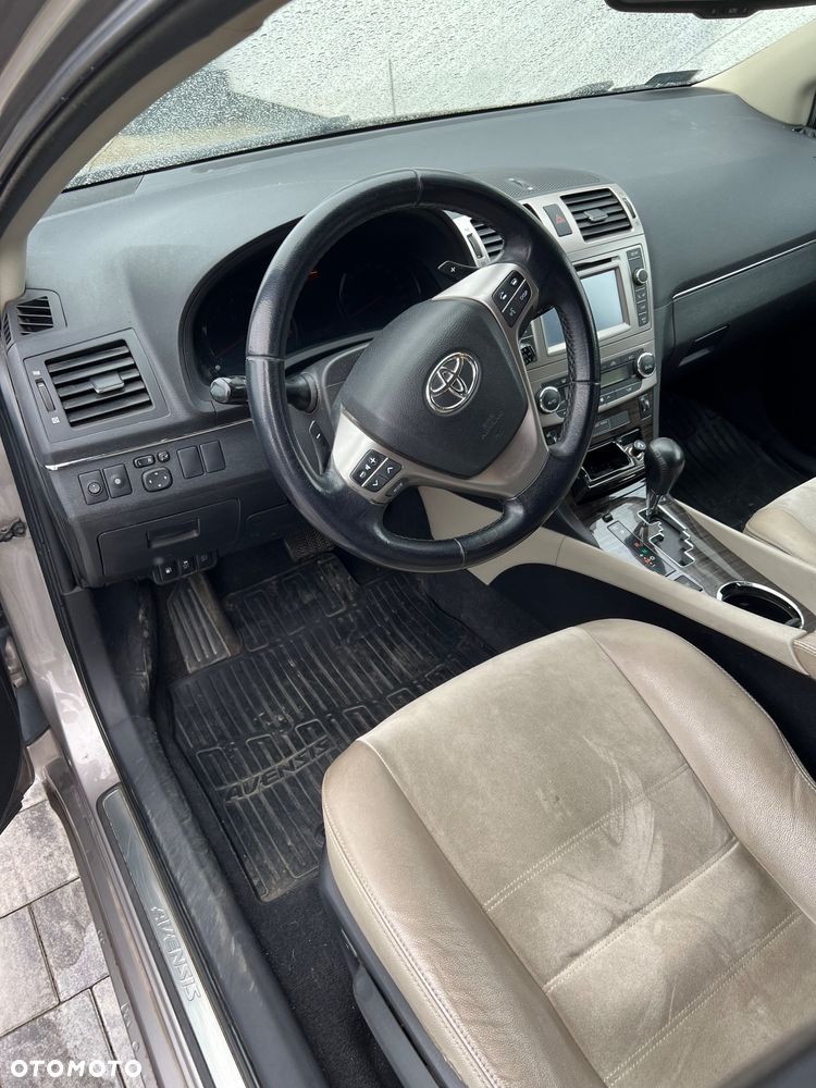 Toyota Avensis 2.0 Sol MS - 4