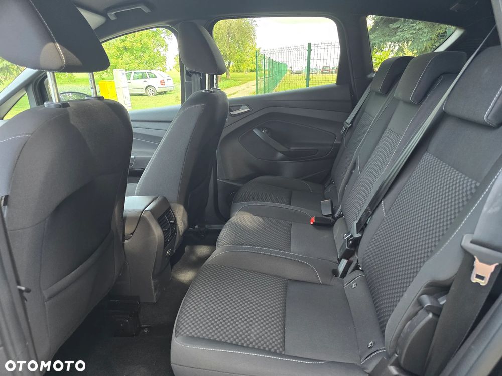 Ford C-MAX - 16