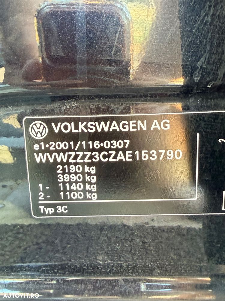 Volkswagen Passat 2.0 TDI BlueMotion Technology DSG Highline - 15