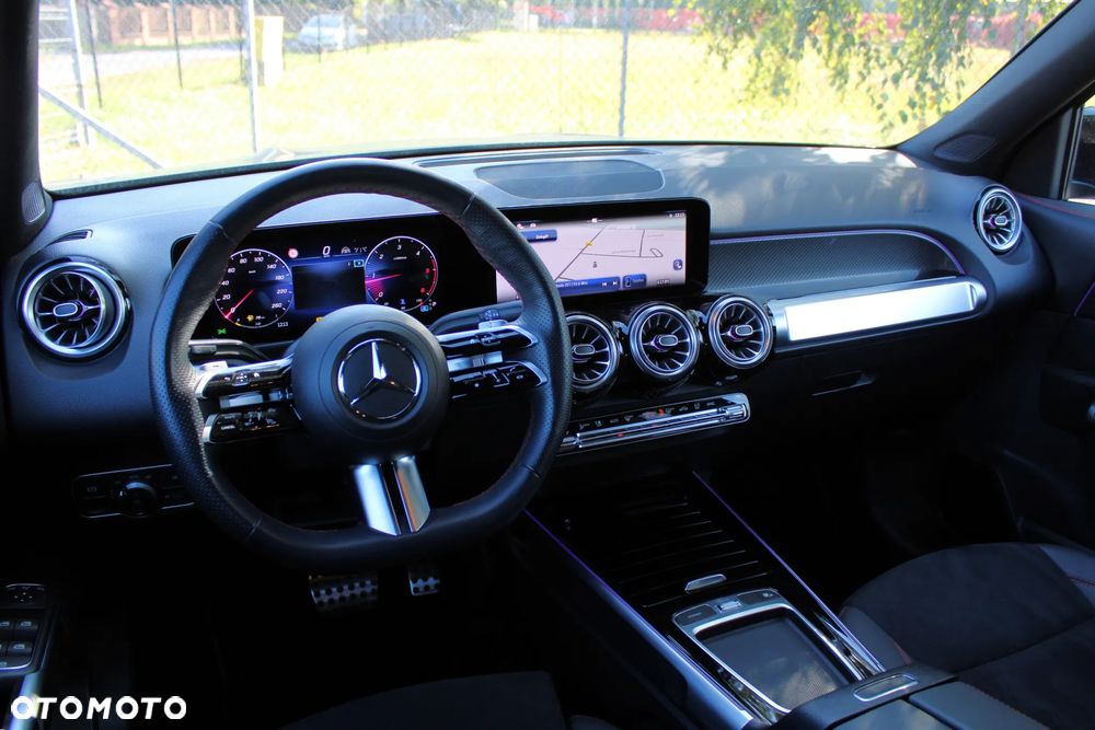Mercedes-Benz GLB 220 d 4-Matic AMG Line 8G-DCT - 21