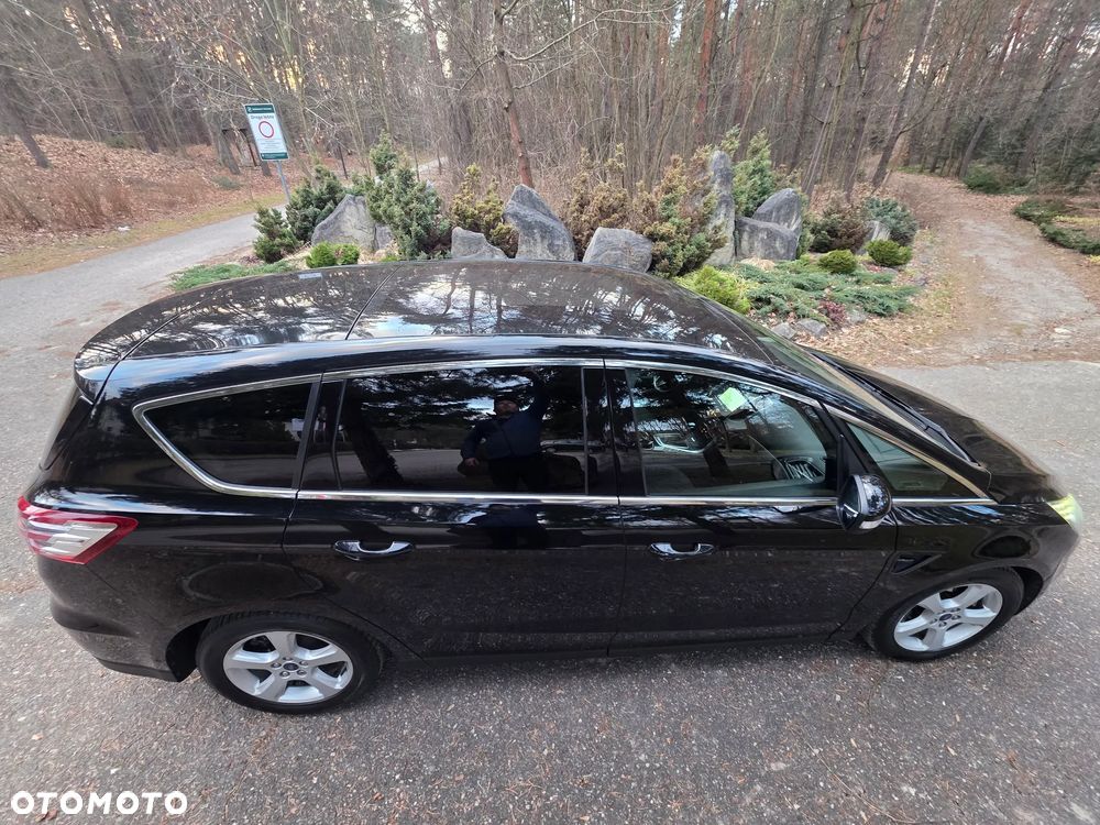 Ford S-Max - 8
