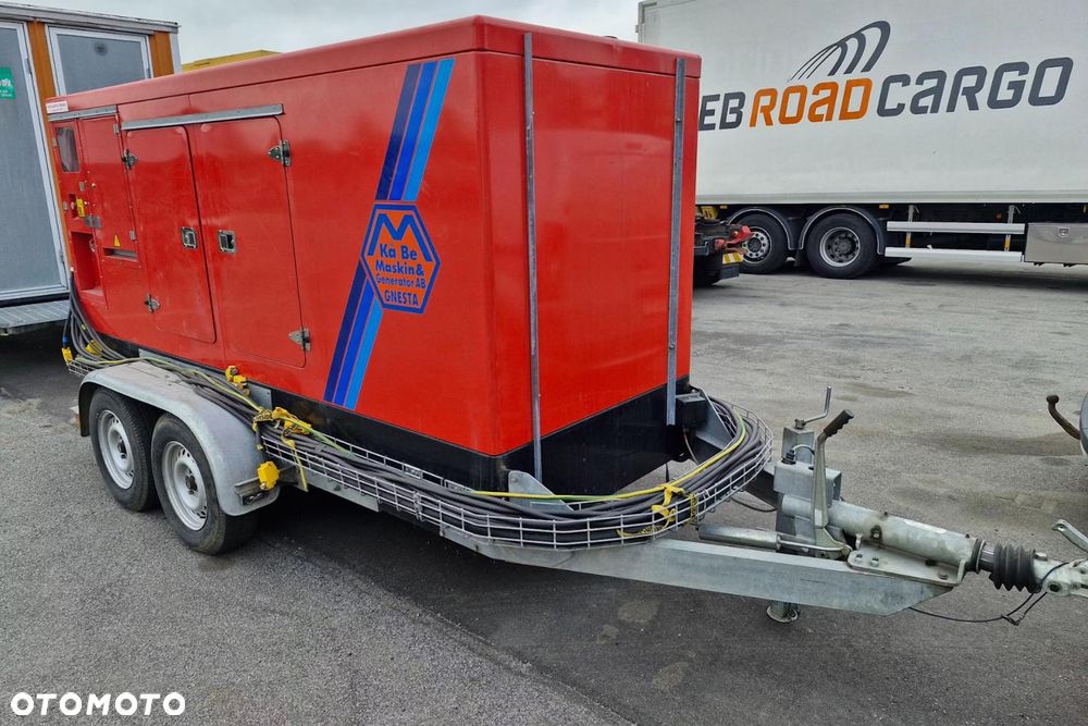 Himoinsa HIW-200 T5 160kW 220kVA + przyczepka jak nowy - 2