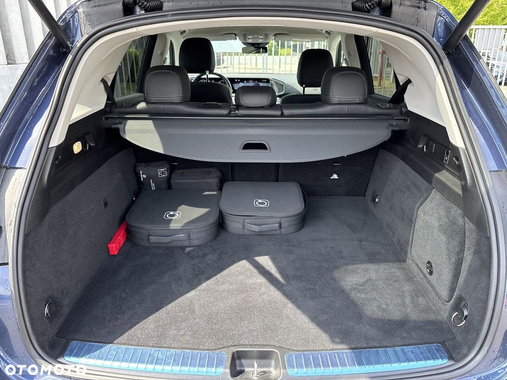Mercedes-Benz GLE - 26