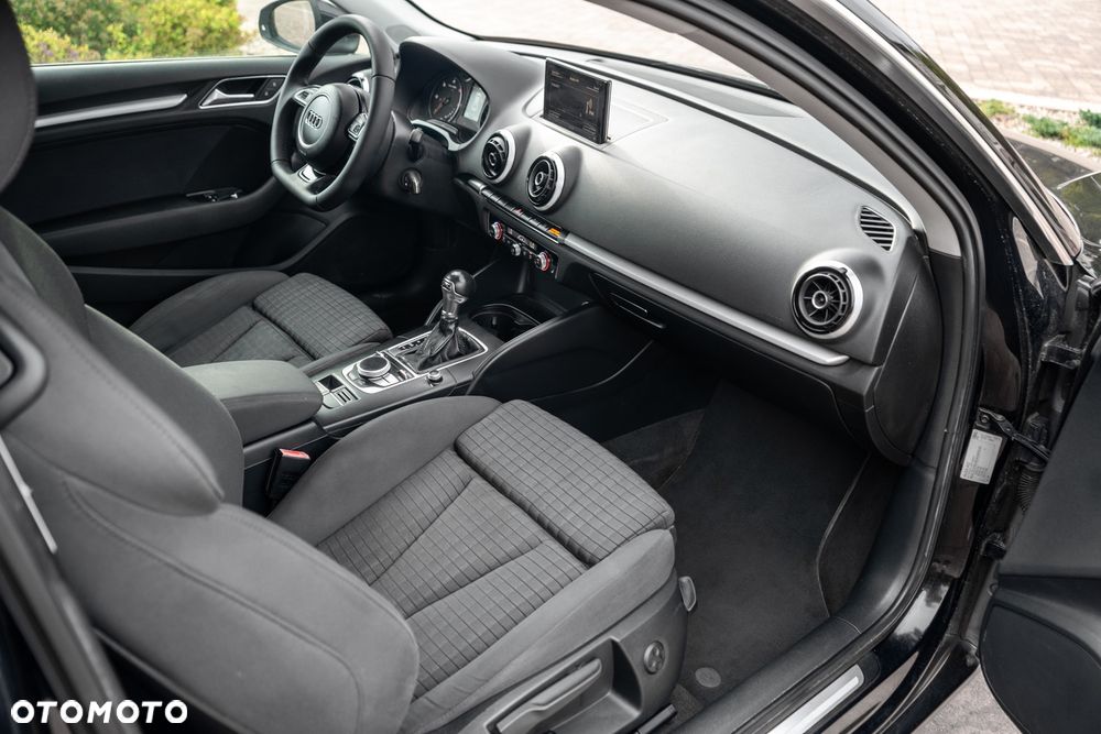 Audi A3 3-drzwiowe 2.0 TDI S tronic Ambition - 21