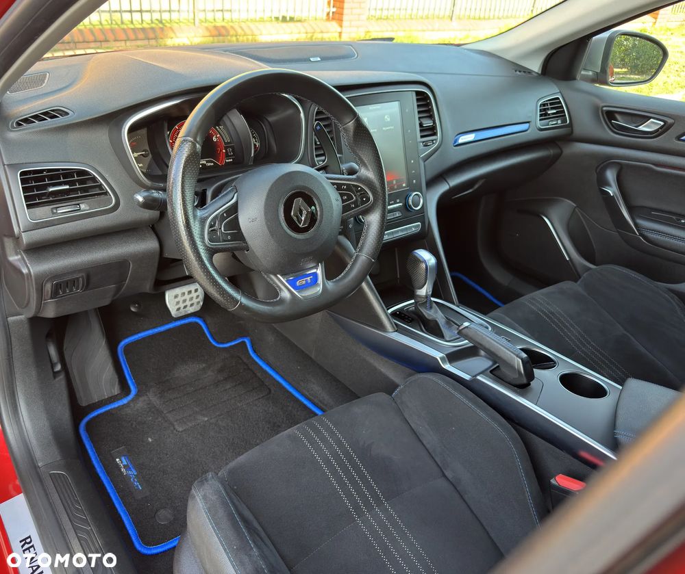 Renault Megane ENERGY TCe 205 EDC GT - 16