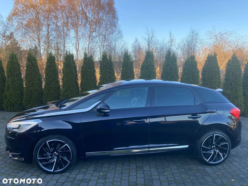 DS Automobiles DS 5 - 7