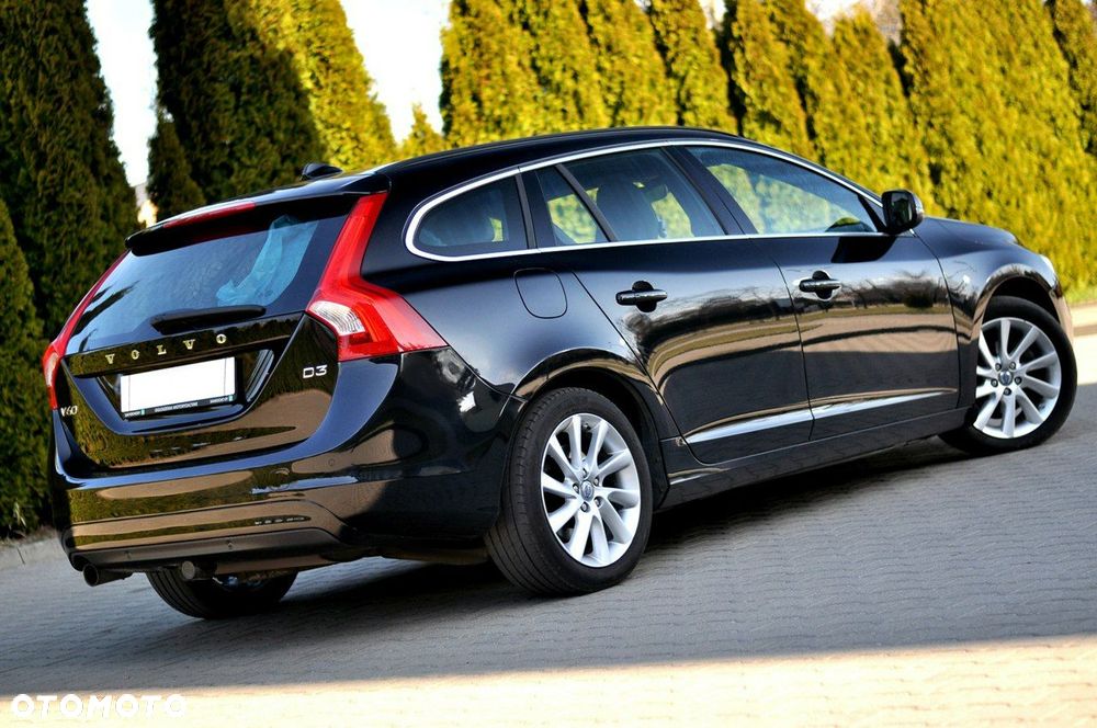 Volvo V60 D3 Summum - 3