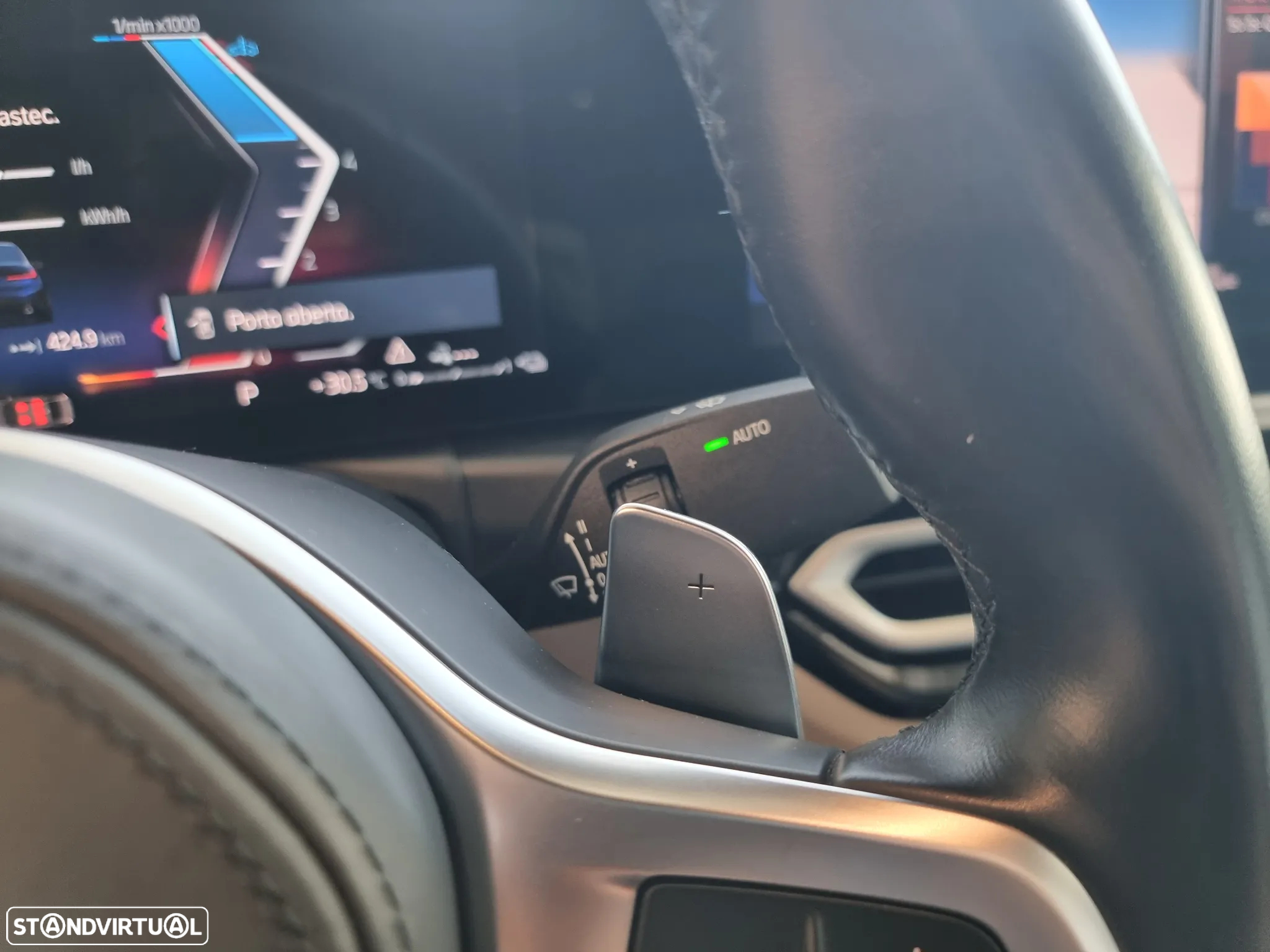 BMW 330 e Pack Desportivo M Auto - 16