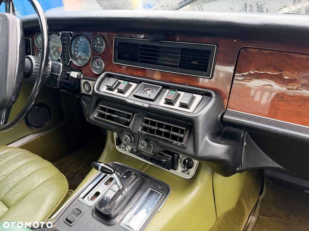Jaguar XJ - 4