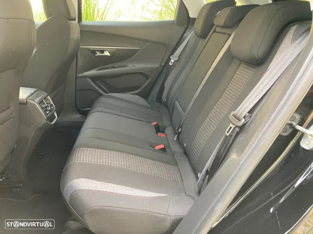Peugeot 3008 1.5 BlueHDi Active Pack - 29