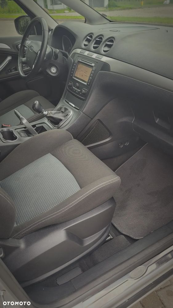 Ford S-Max 2.0 TDCi DPF Trend - 27