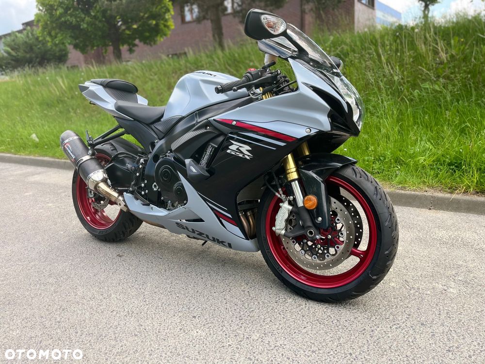 Suzuki GSX-R - 3