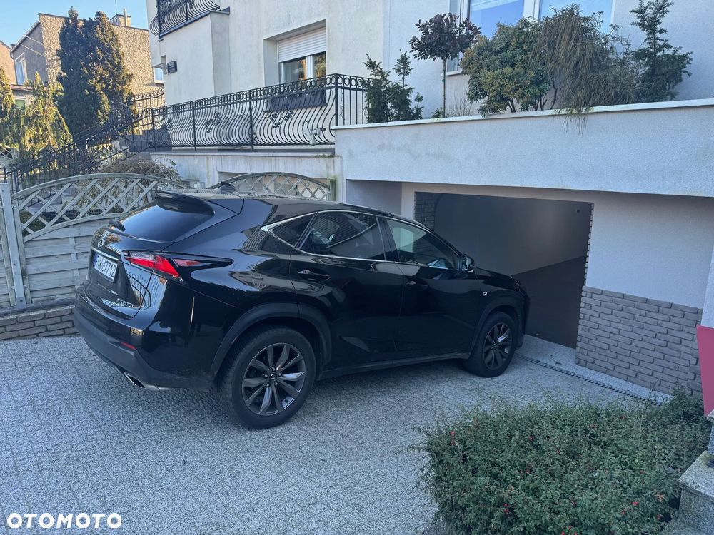 Lexus NX 200t F Sport AWD - 10