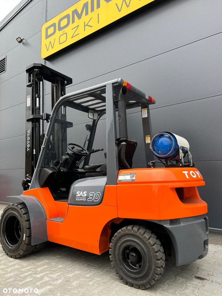 Toyota 02-7FGF30 - 5