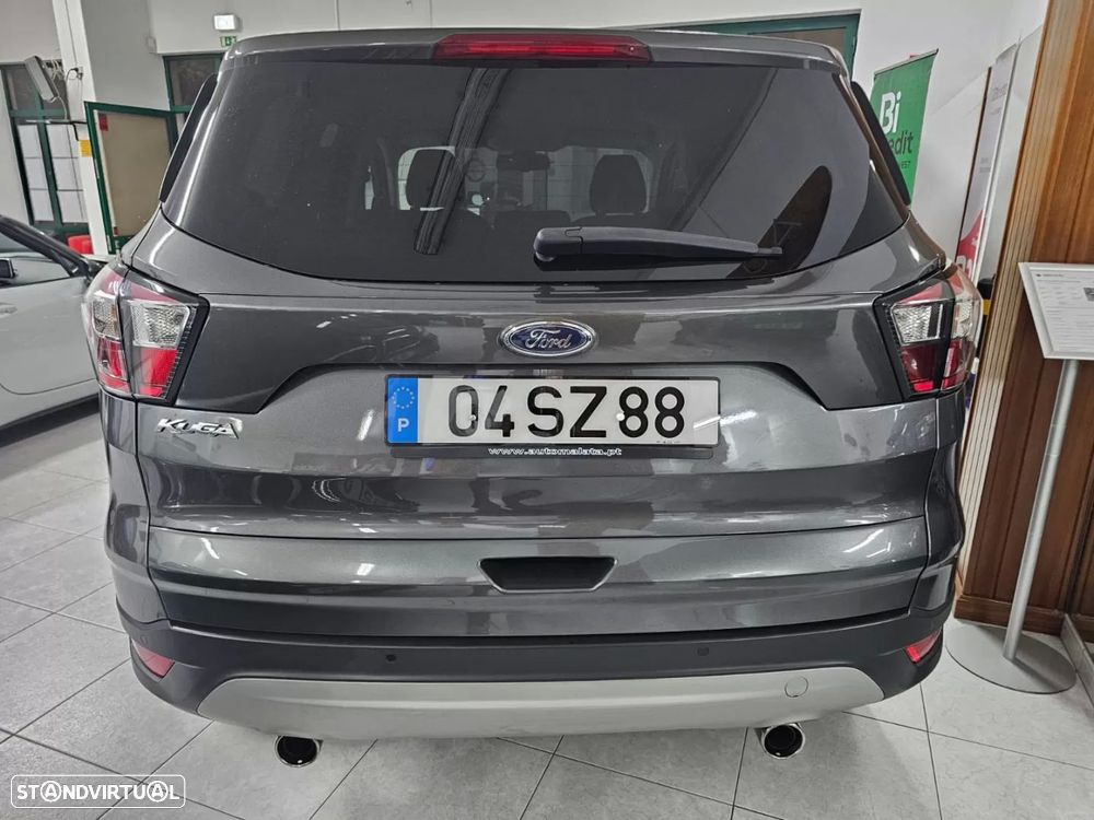 Ford Kuga 1.5 TDCi Titanium - 10