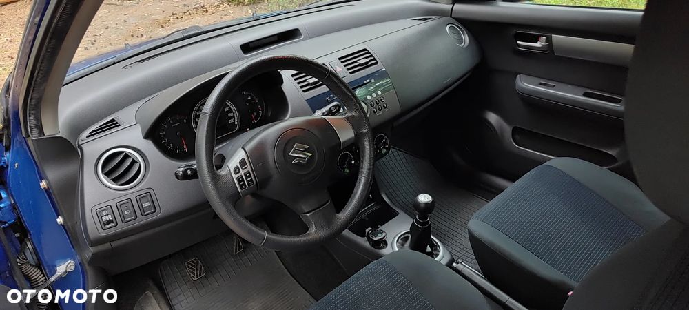 Suzuki Swift 1.3 GLX / Comfort - 12
