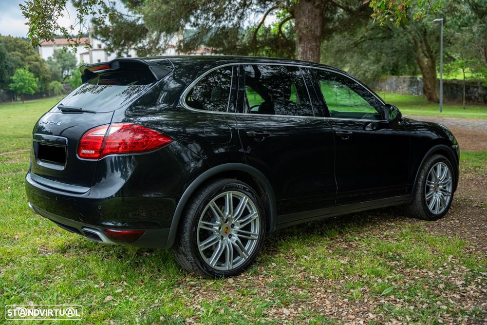 Porsche Cayenne 3.0 V6 - 6