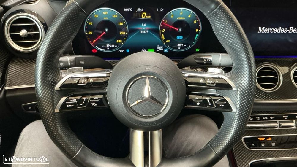 Mercedes-Benz E 300 de 4Matic 9G-TRONIC AMG Line — fotografia 4