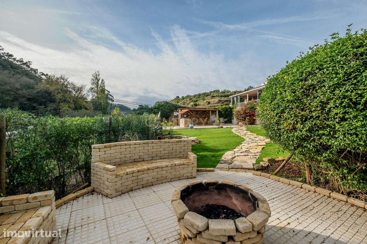 Moradia T4 com 5000m2 de Terreno - "Quinta do Sol" - Grande imagem: 3/59