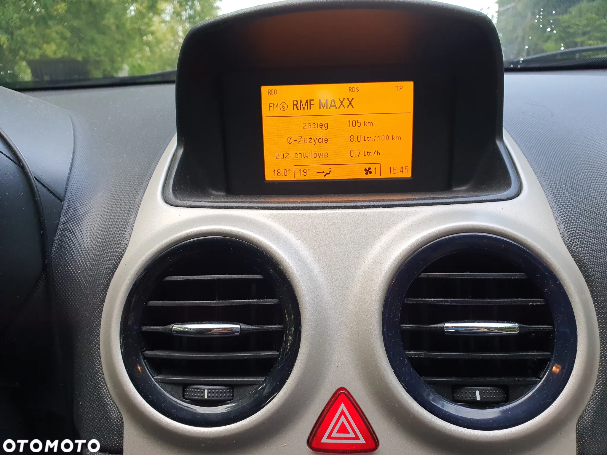 Opel Corsa 1.2 16V - 23