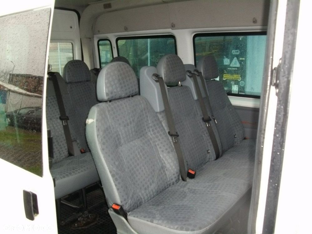 Ford Transit - 8