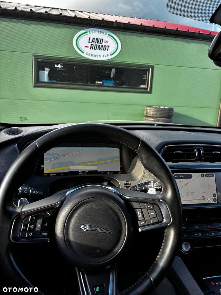 Jaguar F-Pace 2.0 i4D AWD R-Sport - 10
