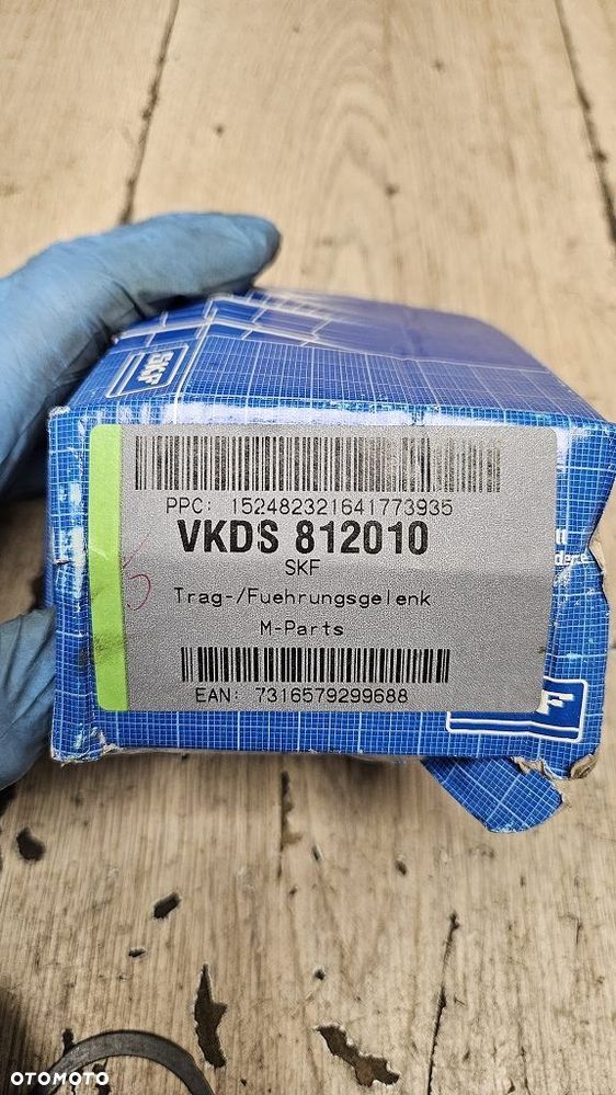 Sworzeń wahacza przód Nissan Navara NP300 D40  SKF VKDS 812010 - 2