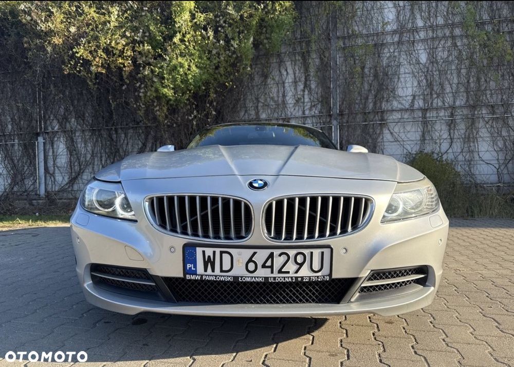 BMW Z4 sDrive30i - 10