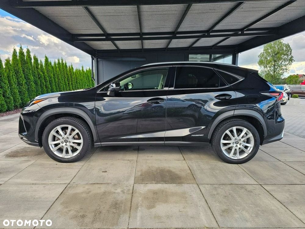 Lexus NX - 9