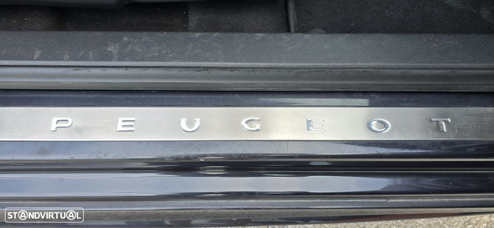 Peugeot RCZ 1.6 200 THP Onyx - 23