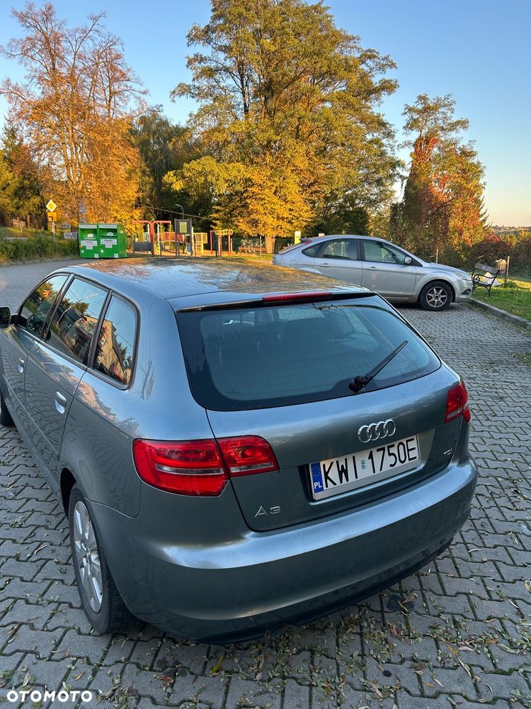 Audi A3 Sportback - 3