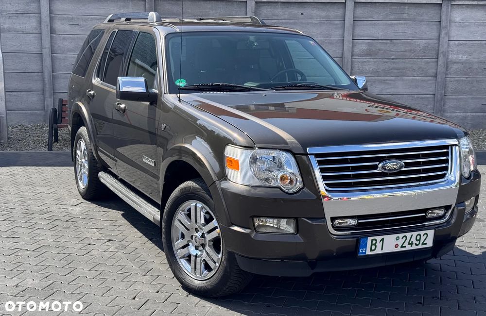 Ford Explorer 4.6 4WD - 9
