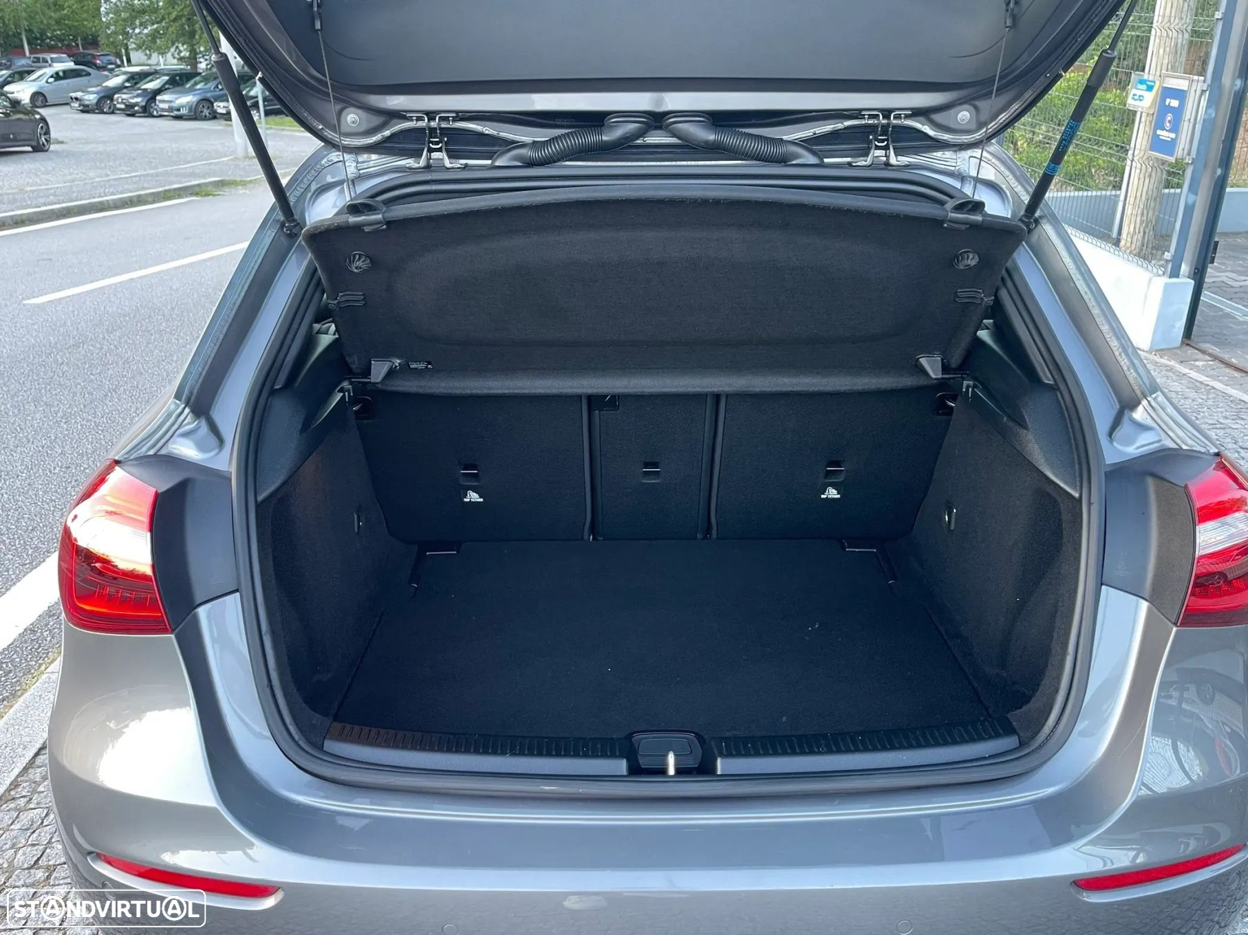 Mercedes-Benz A 180 d Style Plus Aut. - 10