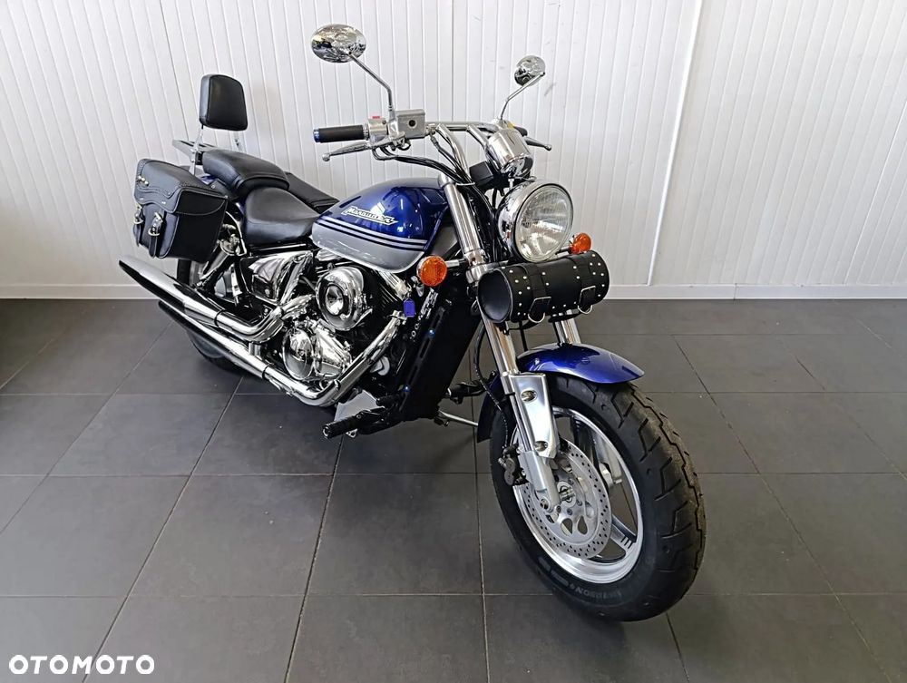 Suzuki Marauder - 15